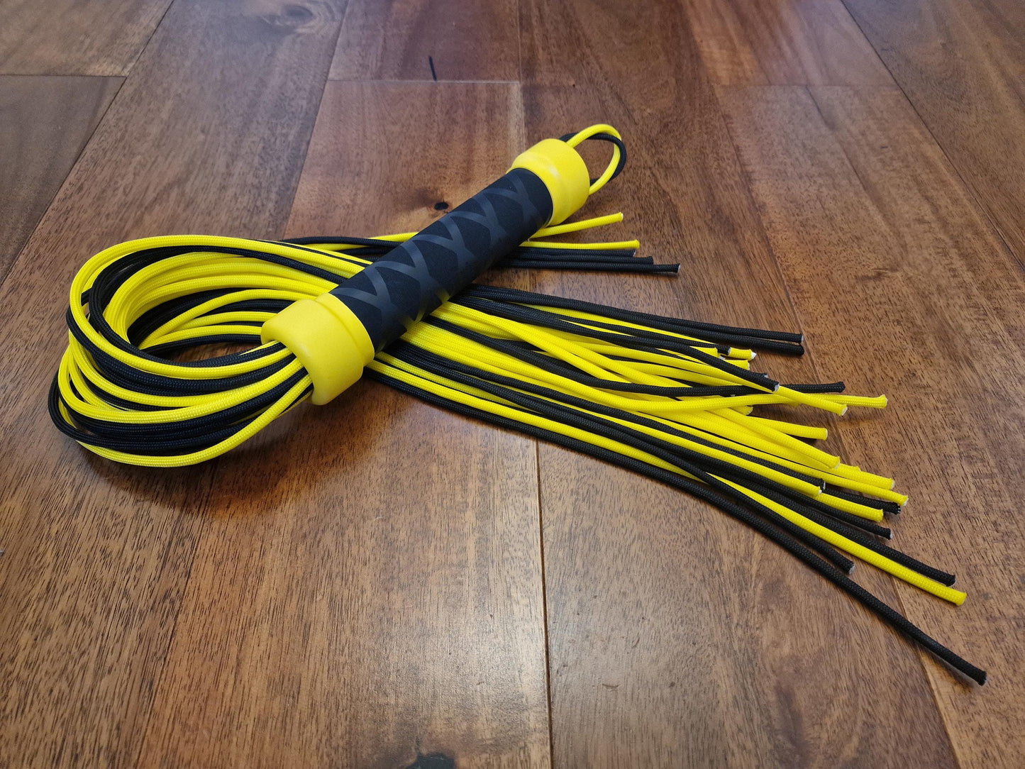Paracord Flogger Metal Handle - Handmade in the UK