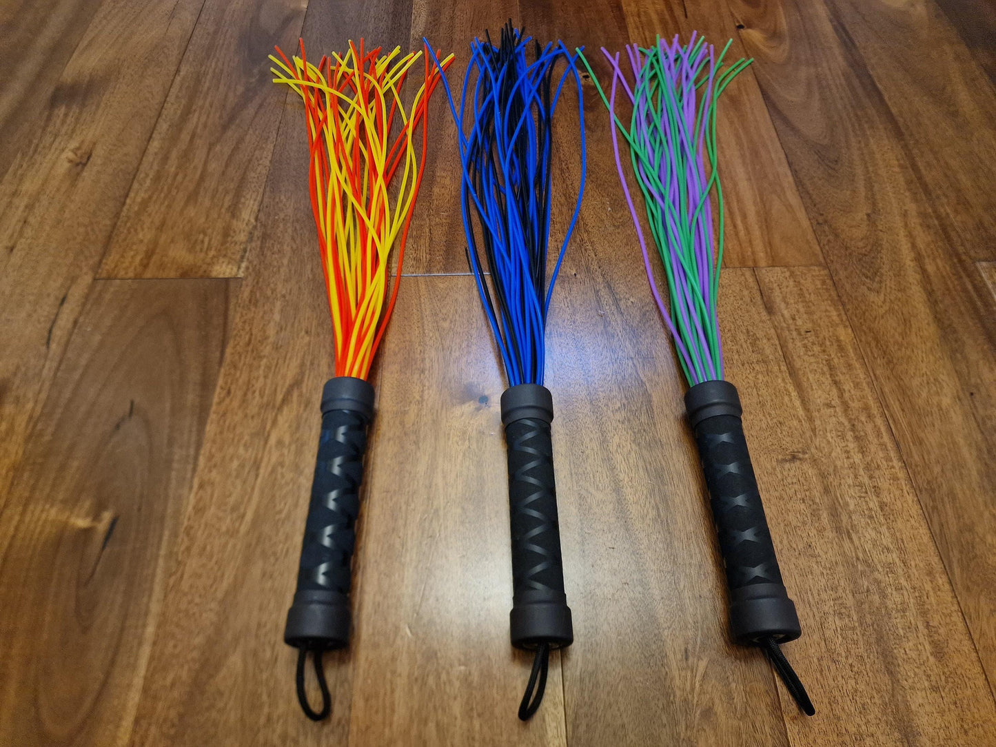 Silicone Vegan Flogger - Handmade in the UK with 3 mm Falls