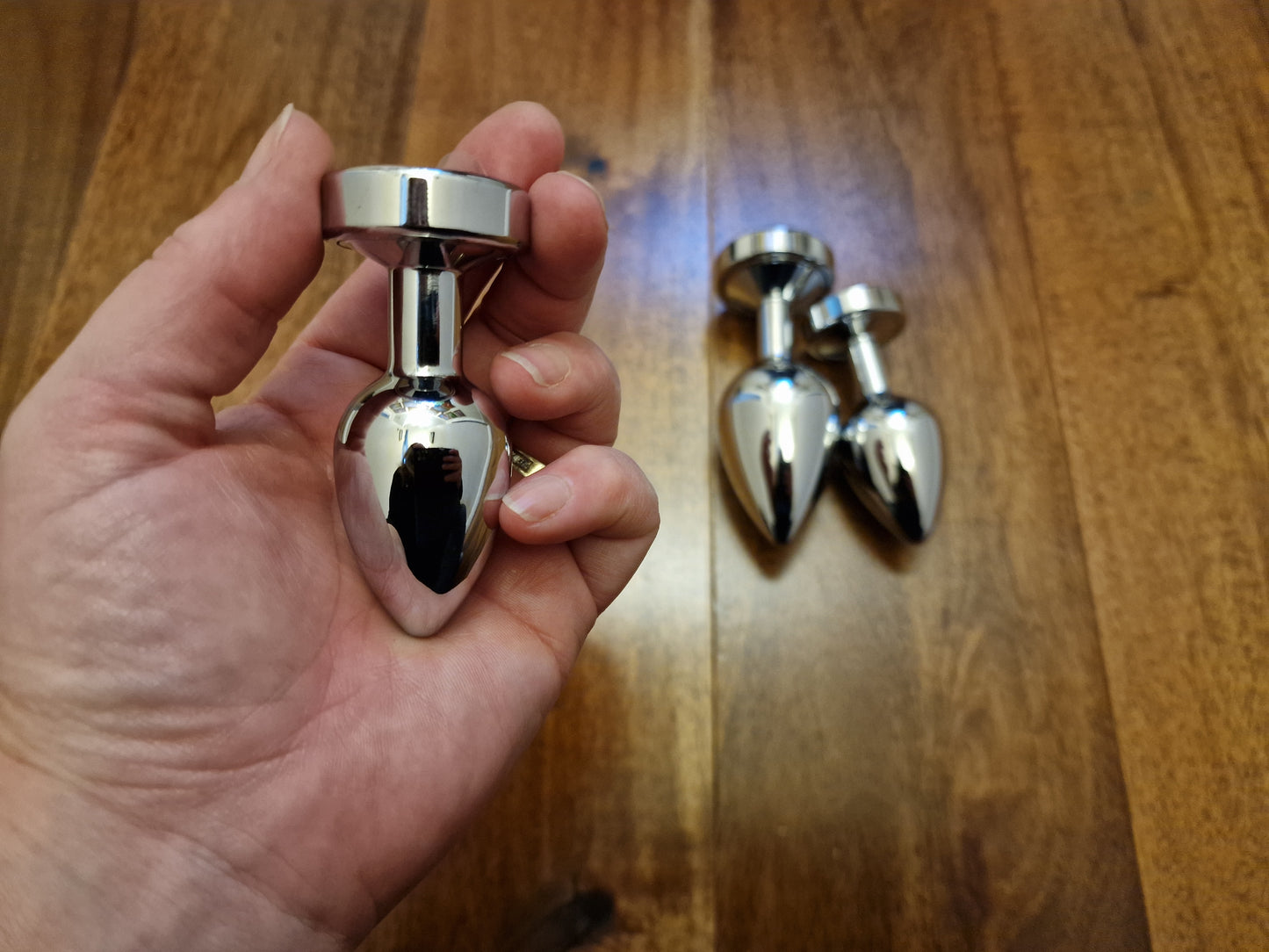 LED Light Up Stainless Steel Plug – 3 Light Modes, S/M/L, UK Seller