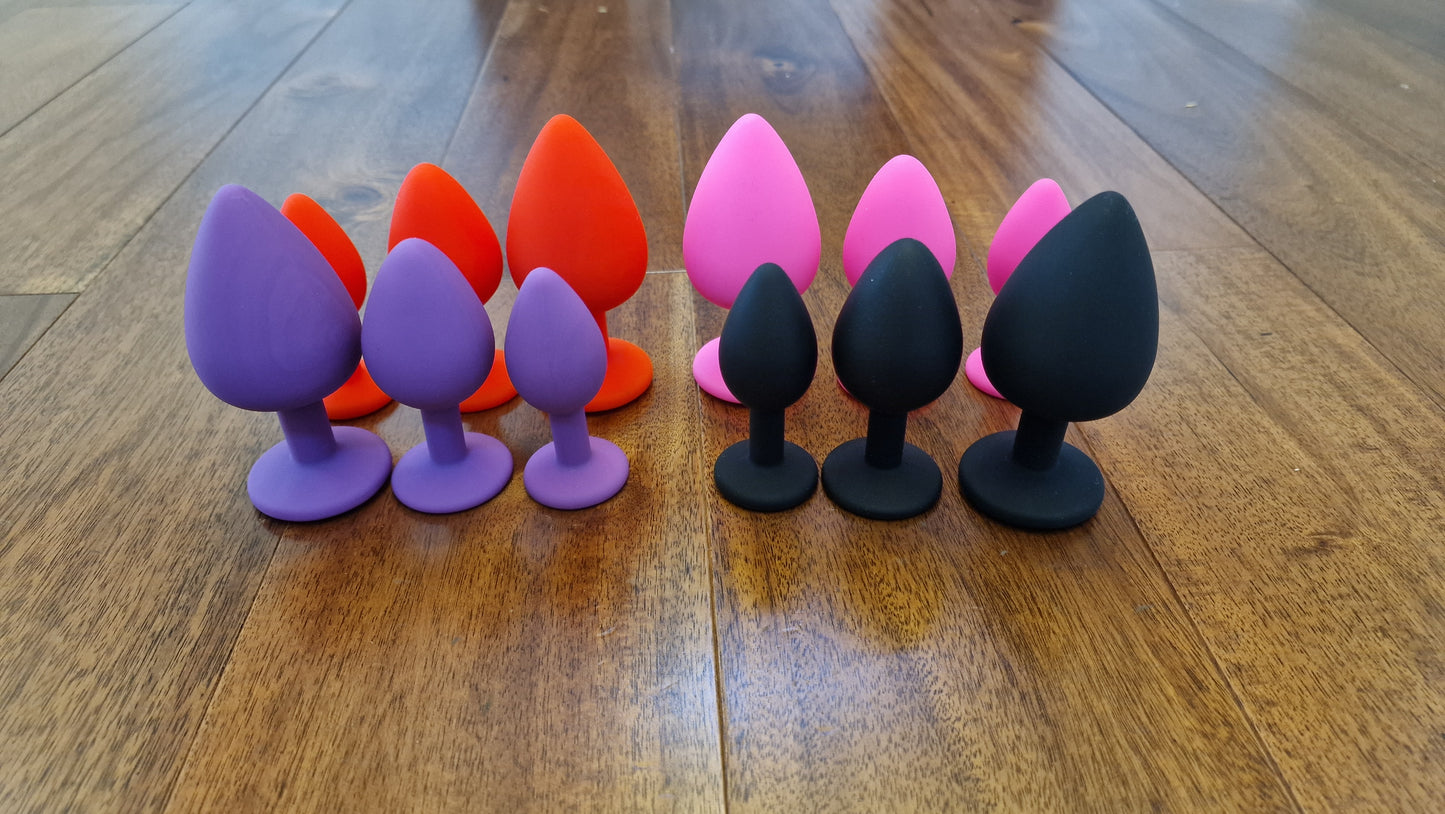 Silicone Plug with Jewel – 3 Sizes, 4 Colours, UK Seller for Glamorous Style