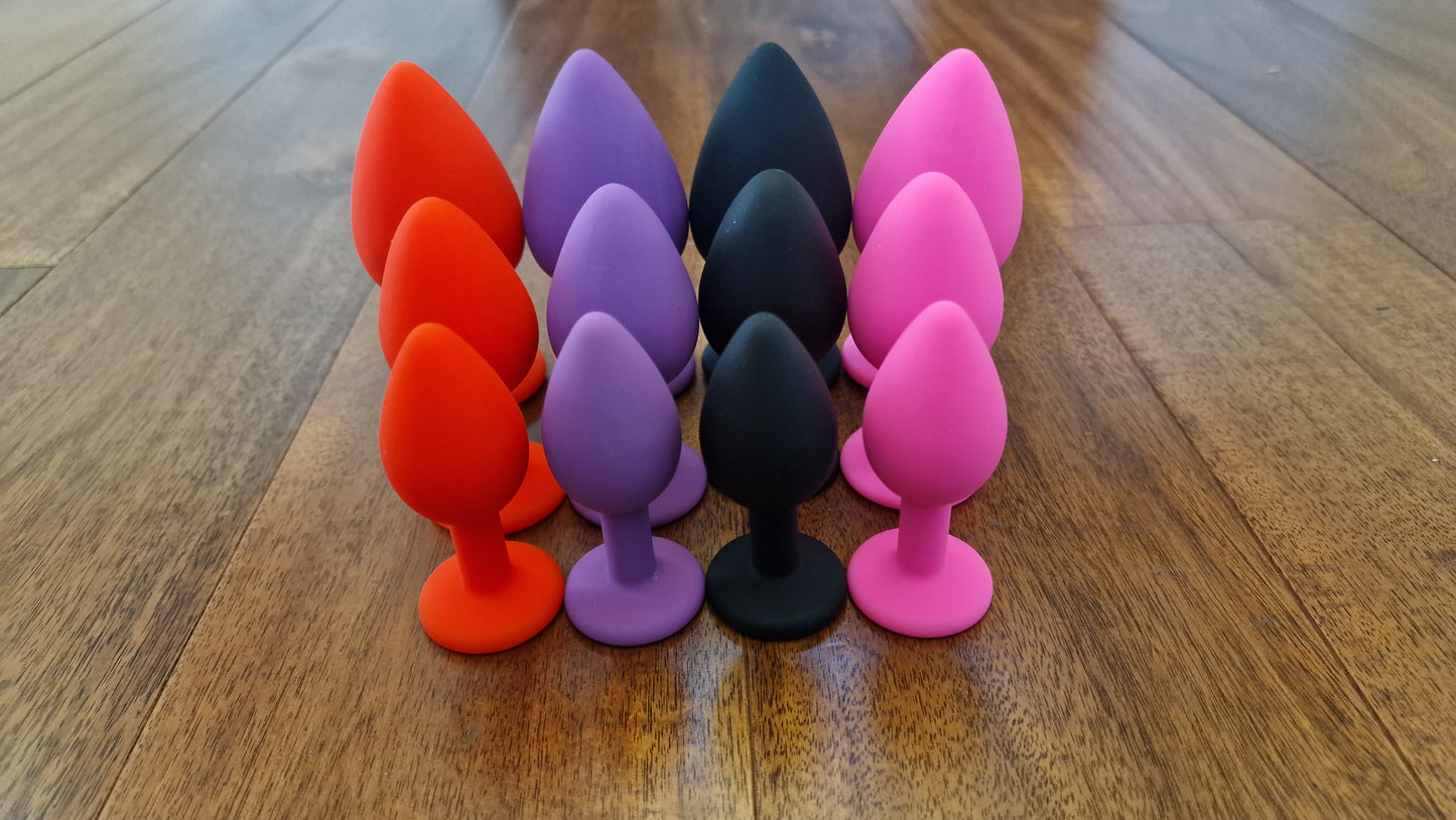 Silicone Plug with Jewel – 3 Sizes, 4 Colours, UK Seller for Glamorous Style