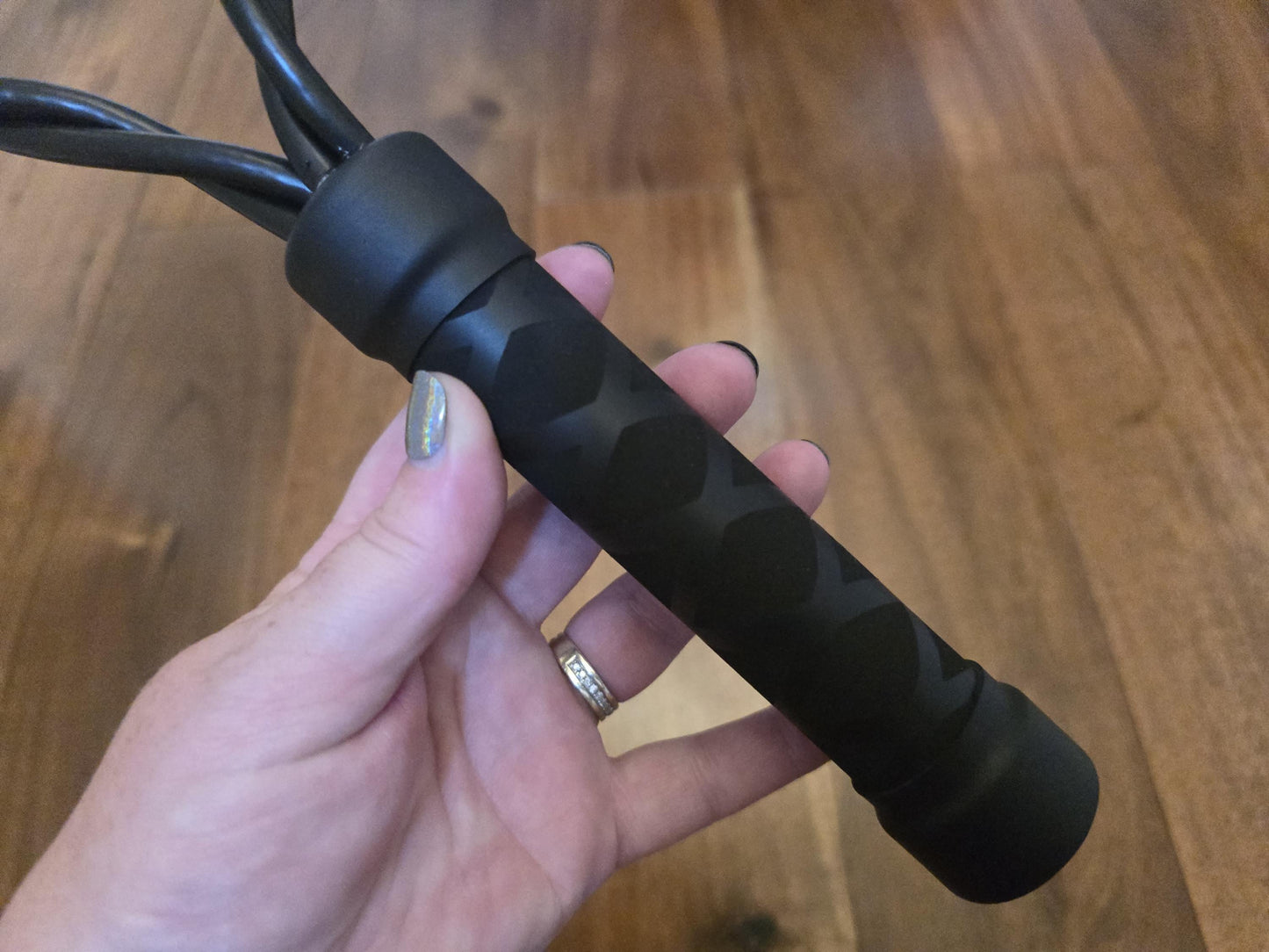 Black Cable Loop Paddle – Twisted Textured Finish, Handmade UK