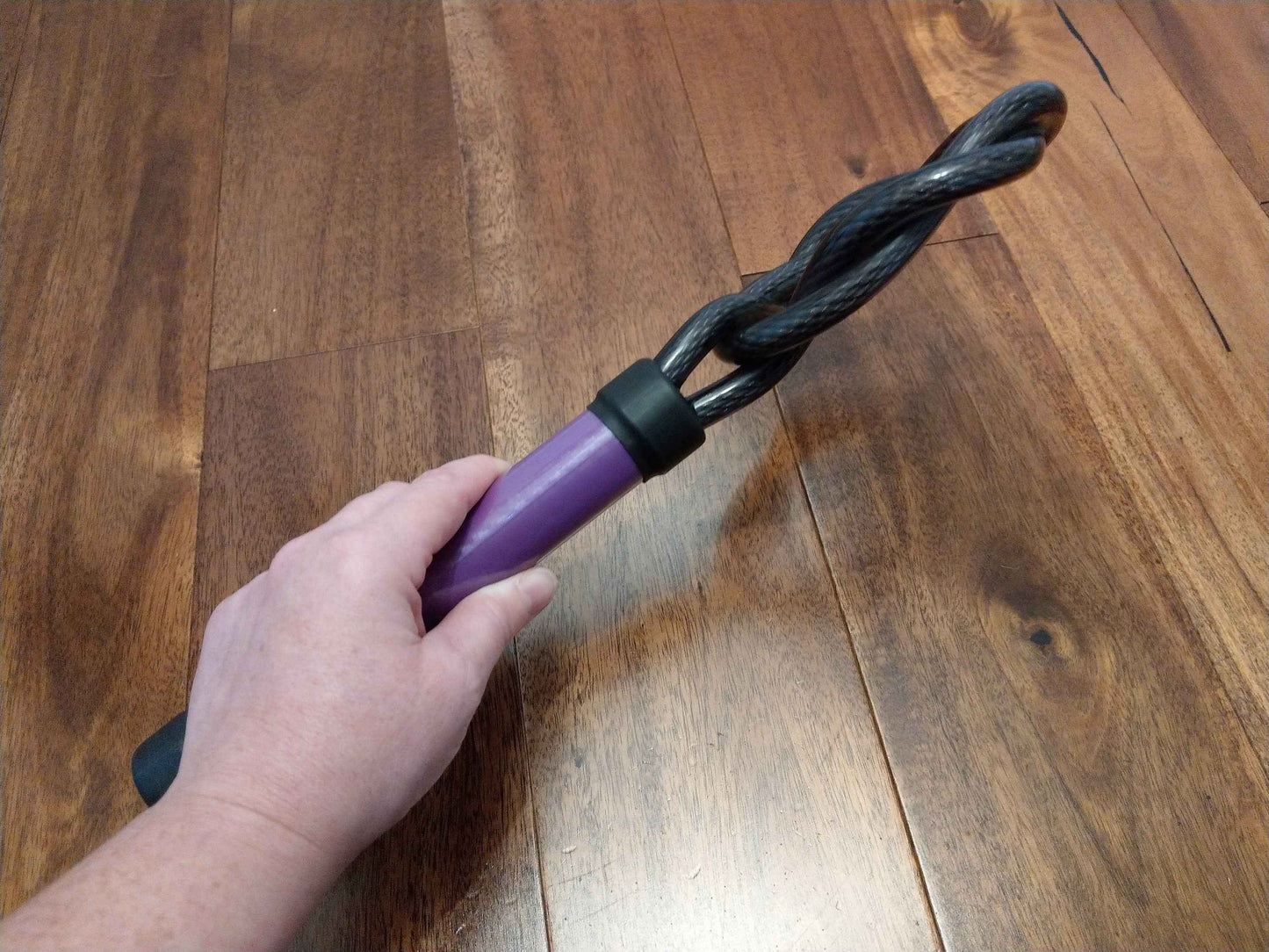 Black Twist Loop Rug Beater – Steel Cable Core, UK Made