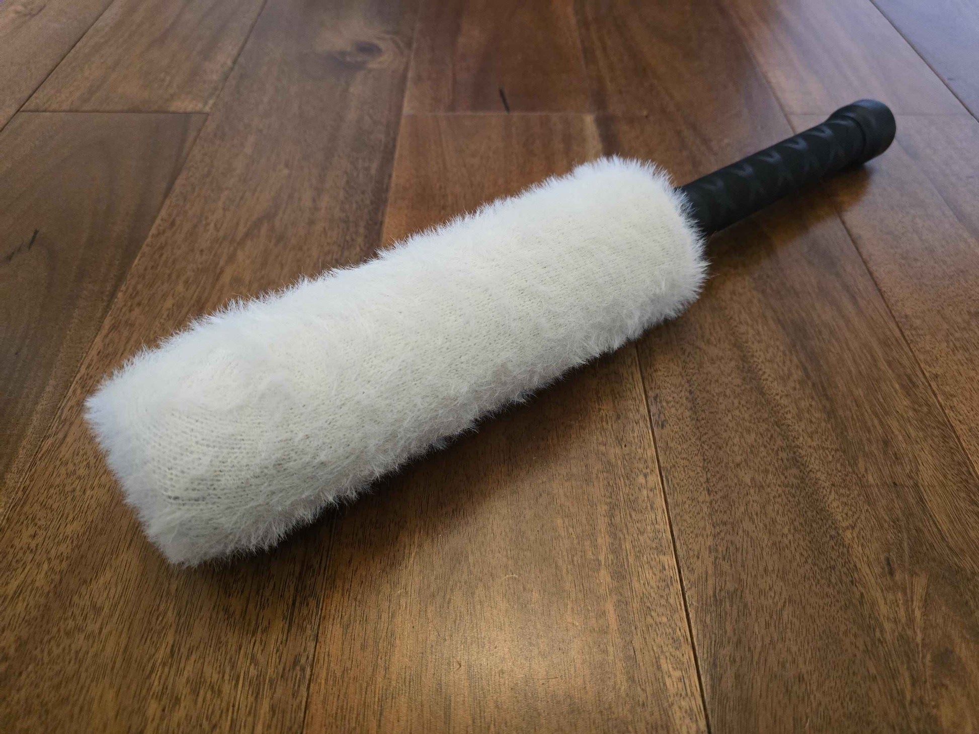 Handmade Plush Thumper Paddle – Soft Exterior, Solid Core (UK)