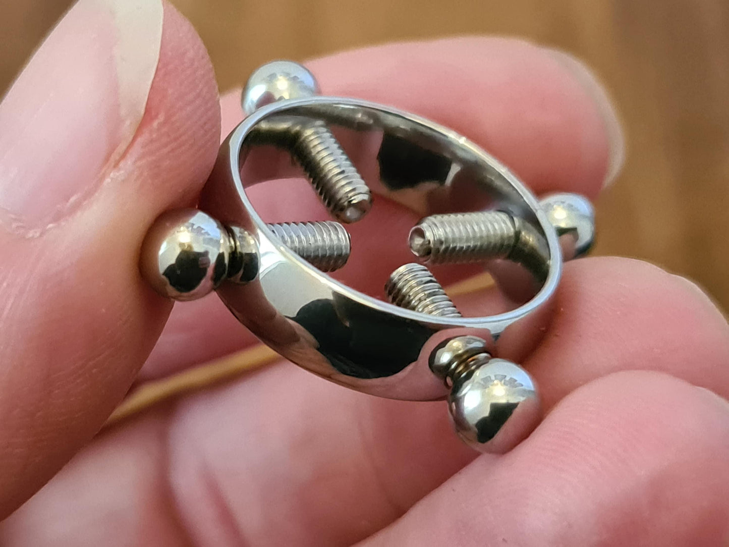 Adjustable Screw Clamps Body Jewellery Accessory from UK Seller