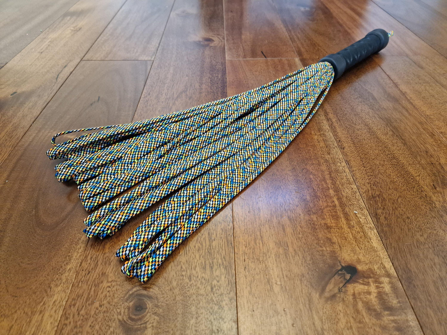 UV Blacklight Reactive Flogger – Looped Design, Impact Play, Handmade UK, Vegan