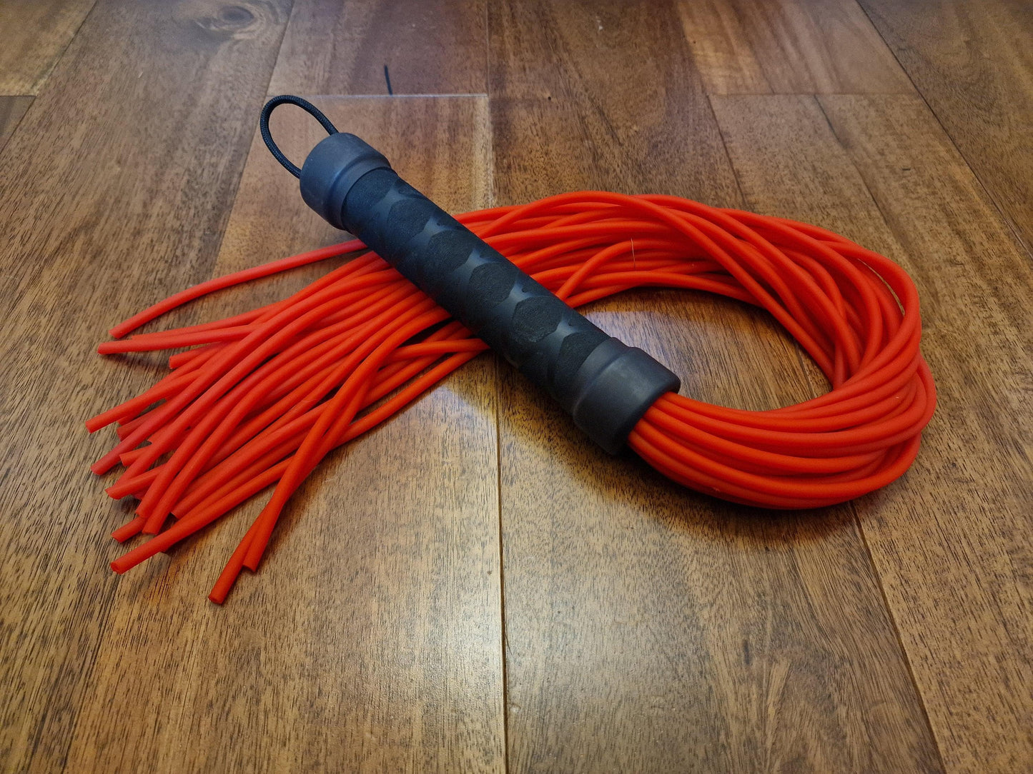Latex Flogger with Metal Handle and Non-slip grip – Handmade in the UK