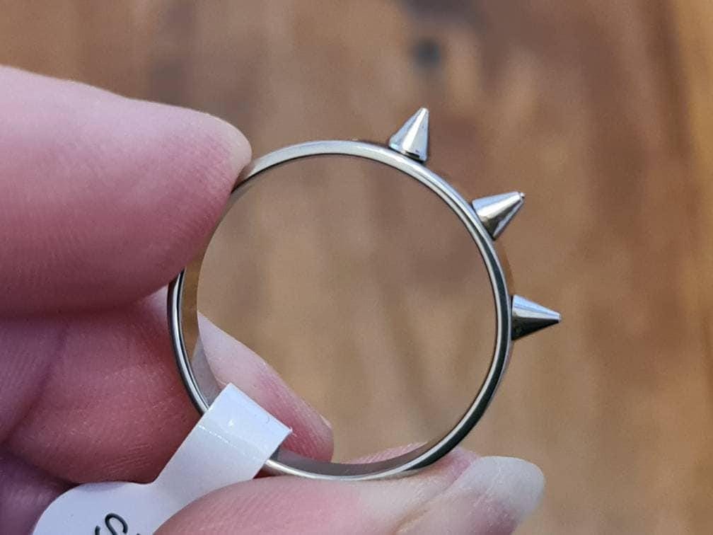 Spiky Gothic Rings (3-Spike) – Alternative Jewellery (UK Seller)