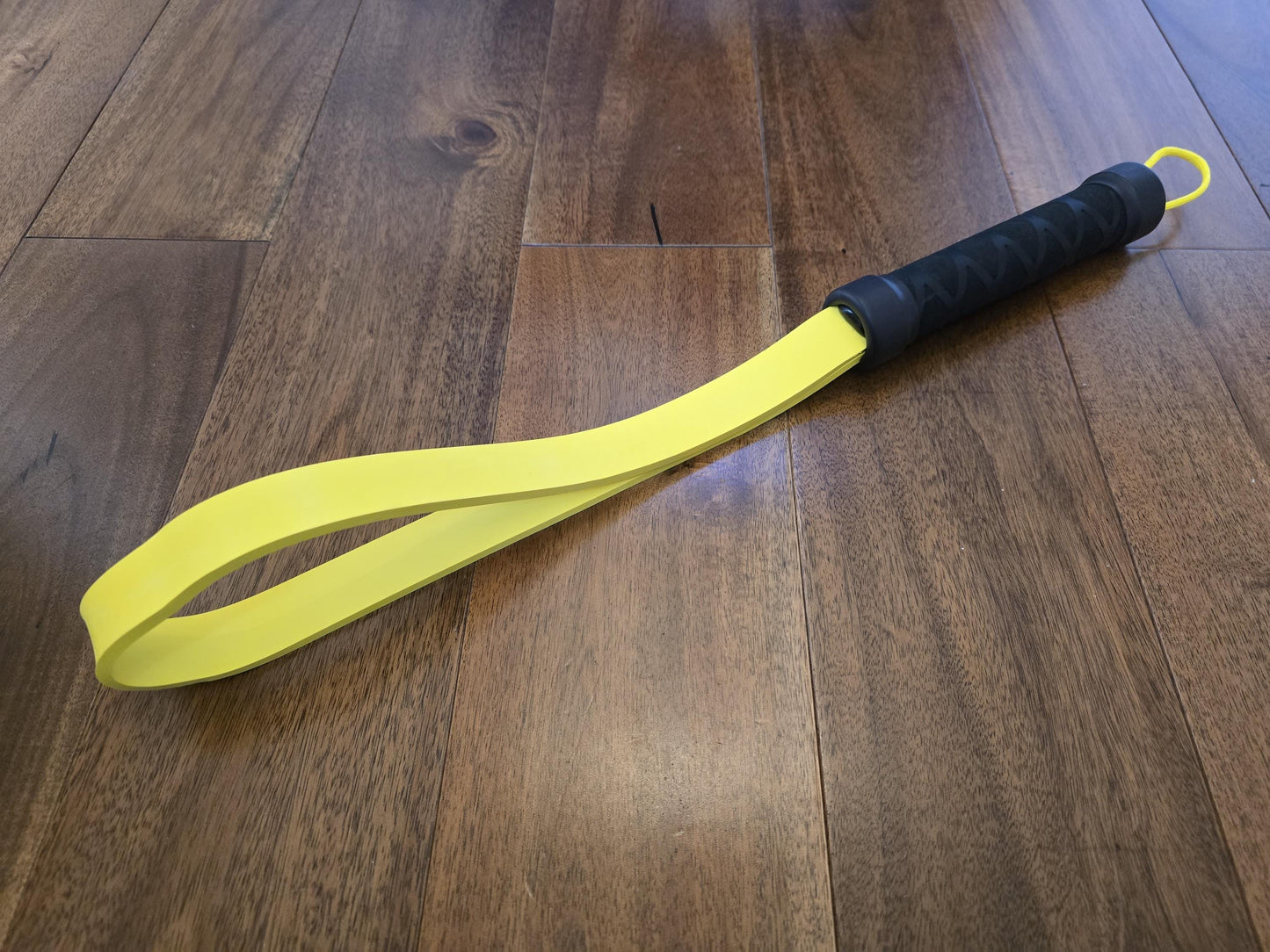 Yellow & Black Rubber Paddle Loop - Prefect for impact play