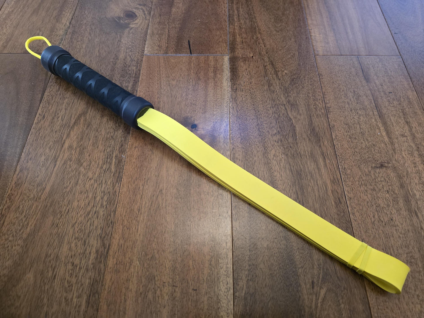 Yellow & Black Rubber Paddle Loop - Prefect for impact play