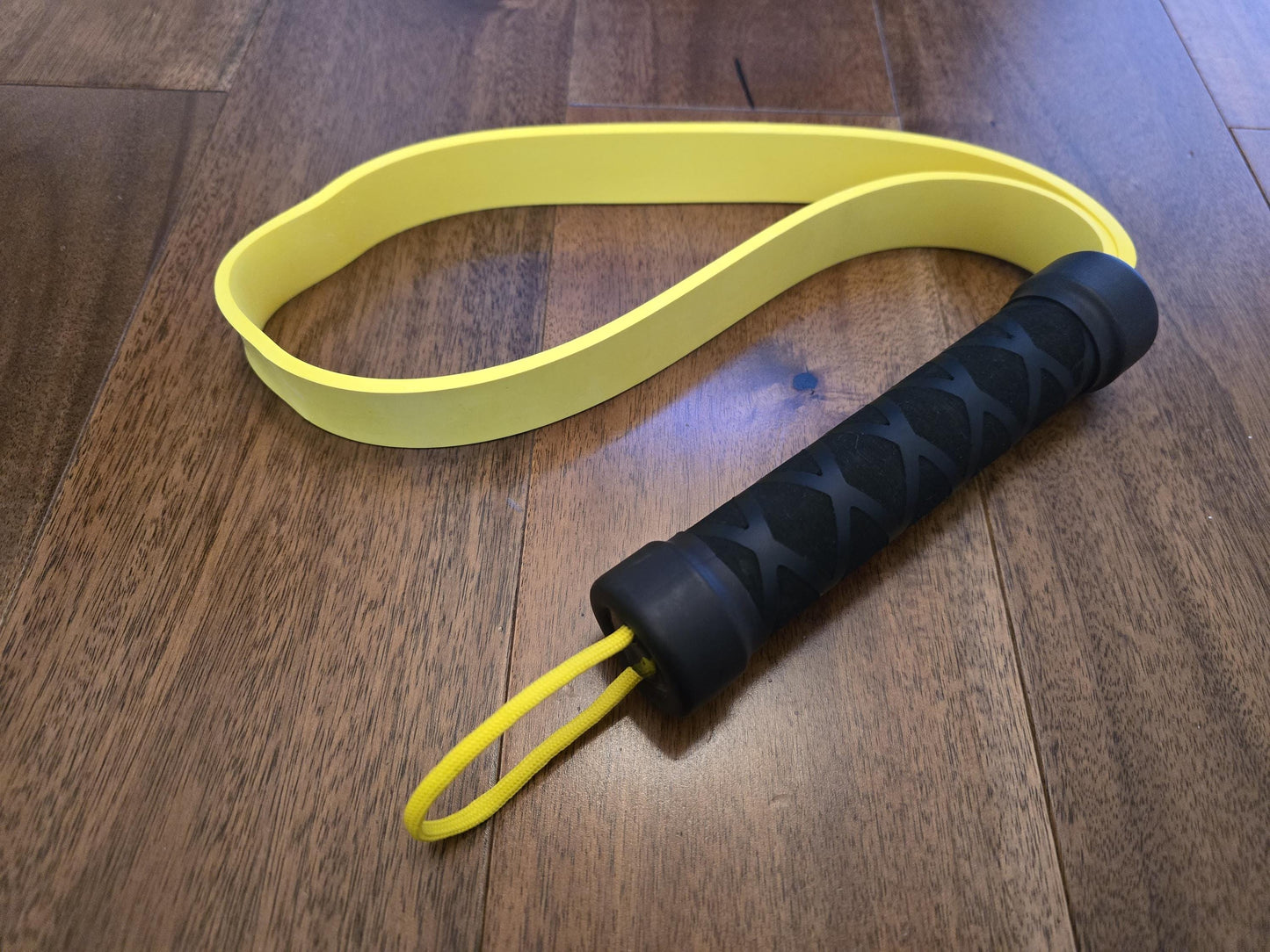 Yellow & Black Rubber Paddle Loop - Prefect for impact play