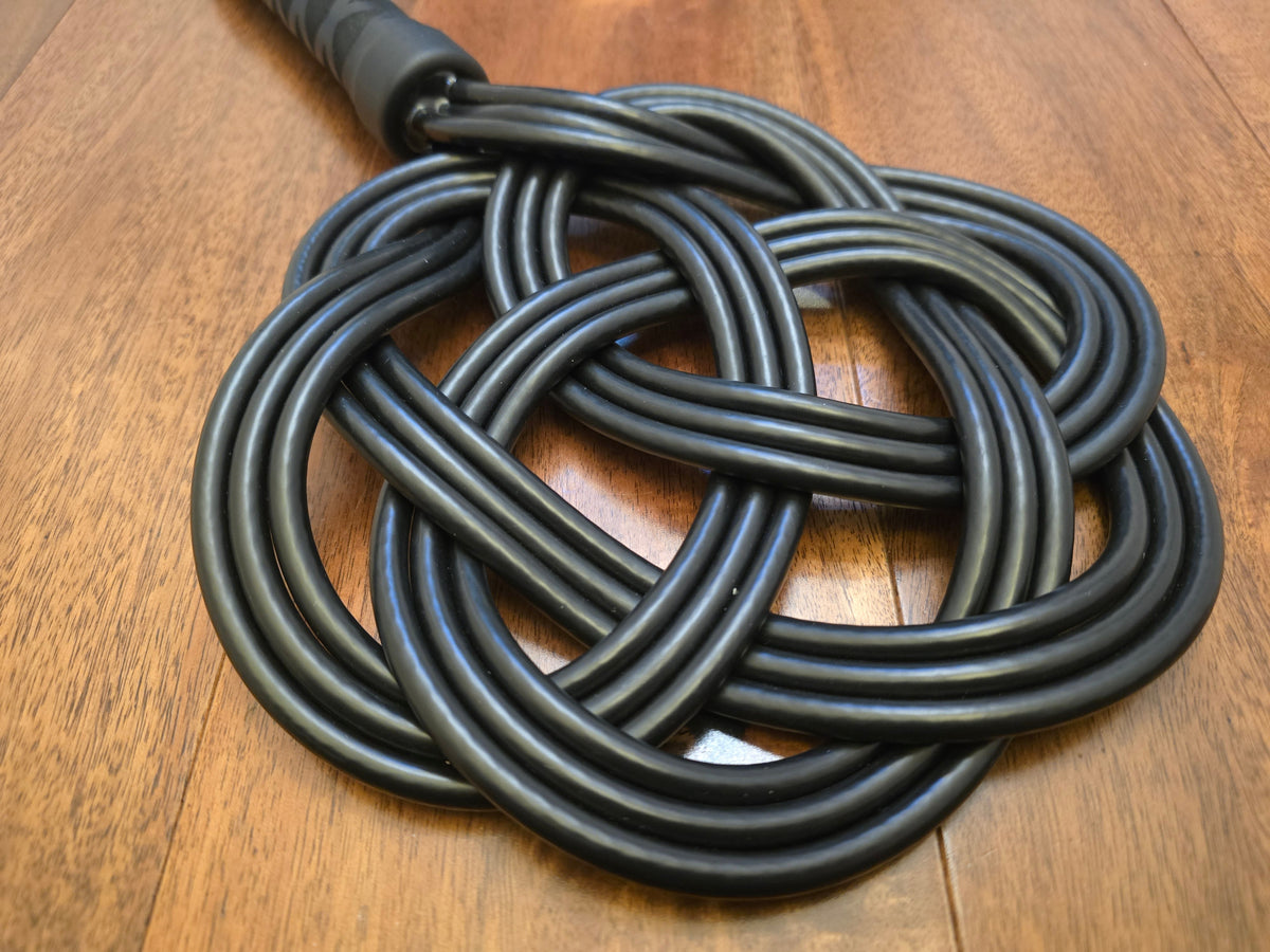 Large Celtic Knot Rug Beater
