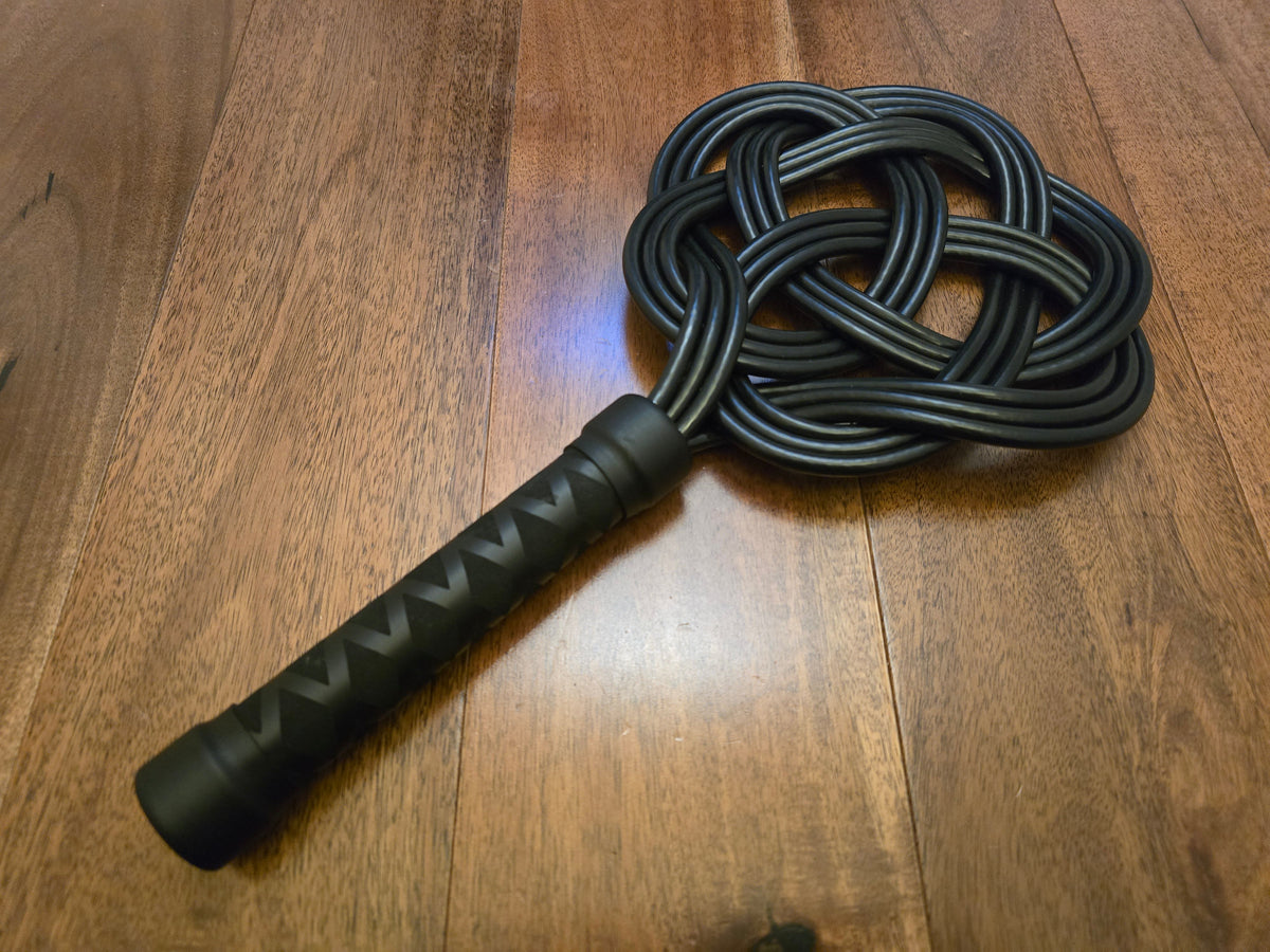 Large Celtic Knot Rug Beater