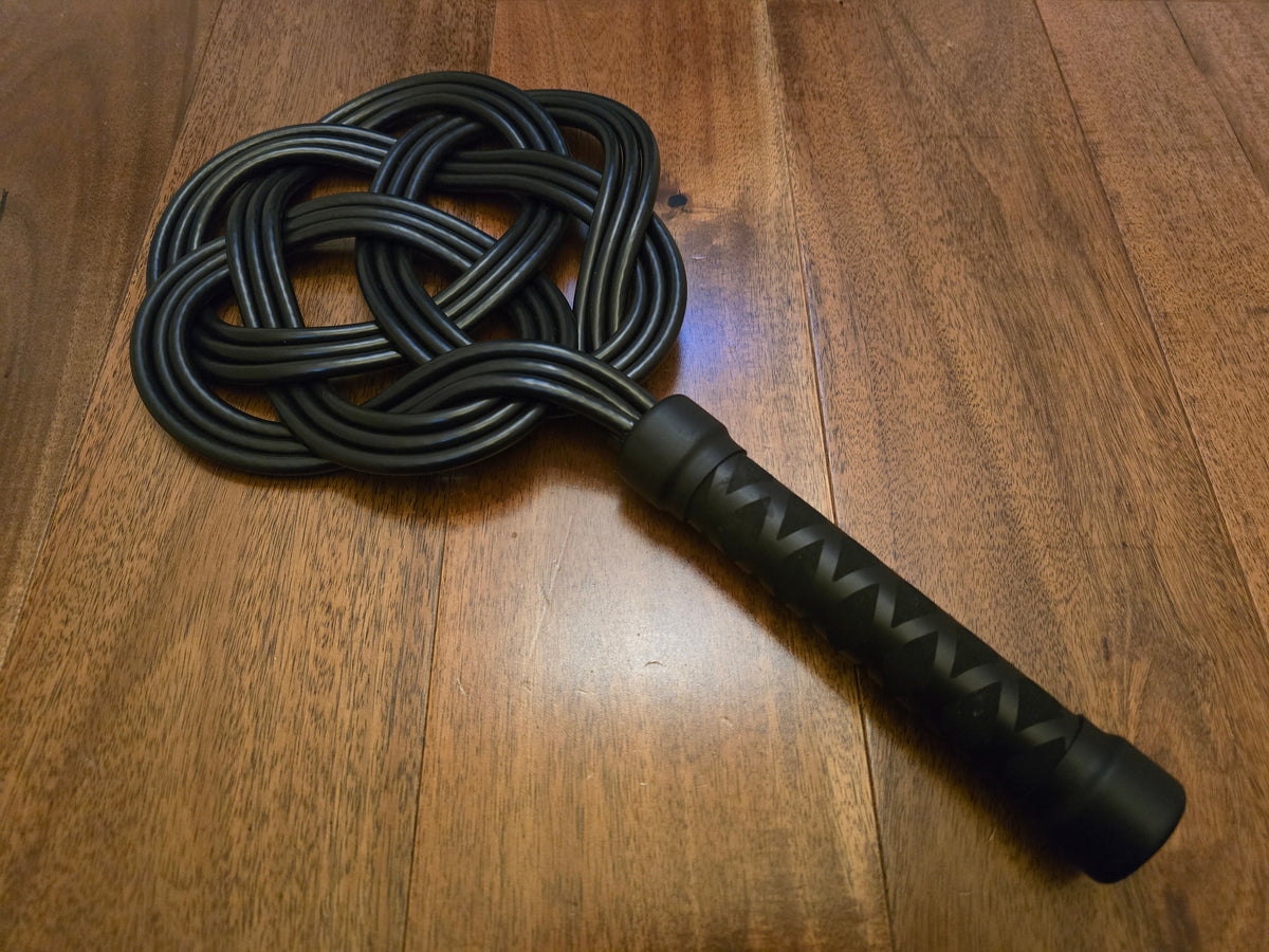 Large Celtic Knot Rug Beater