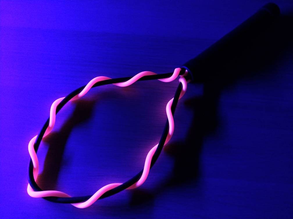 UV Reactive Twist Loop Paddle – Mature BDSM Gear, Handmade UK