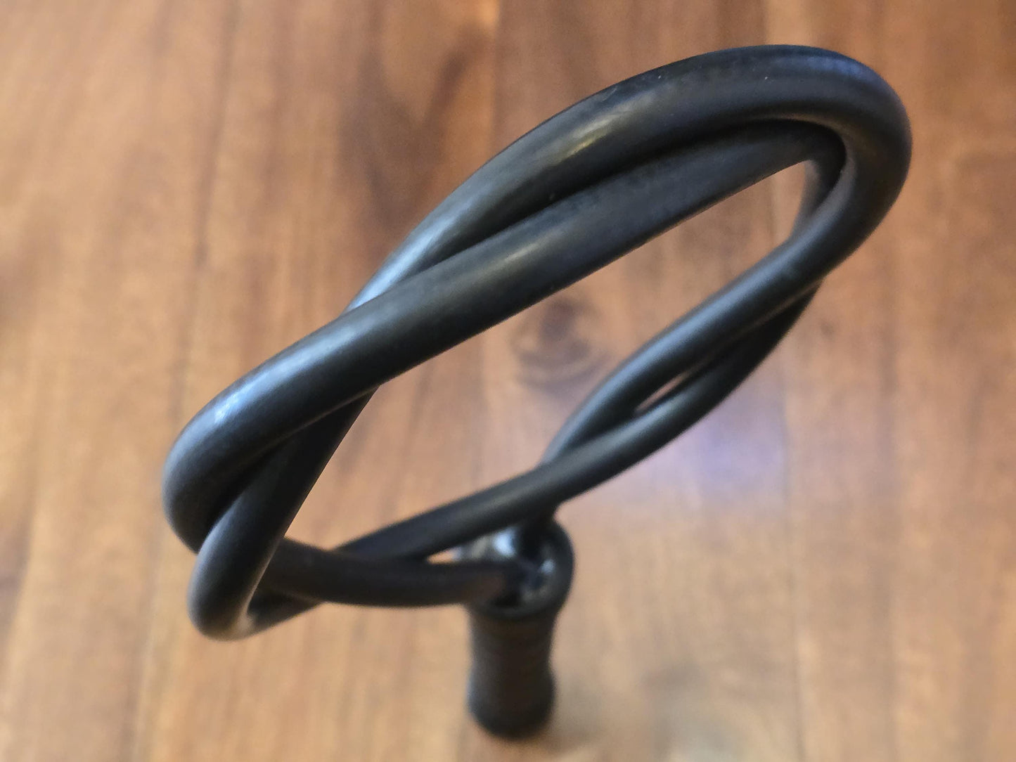 Black Twist Loop Rug Beater – Mature BDSM, Handmade UK