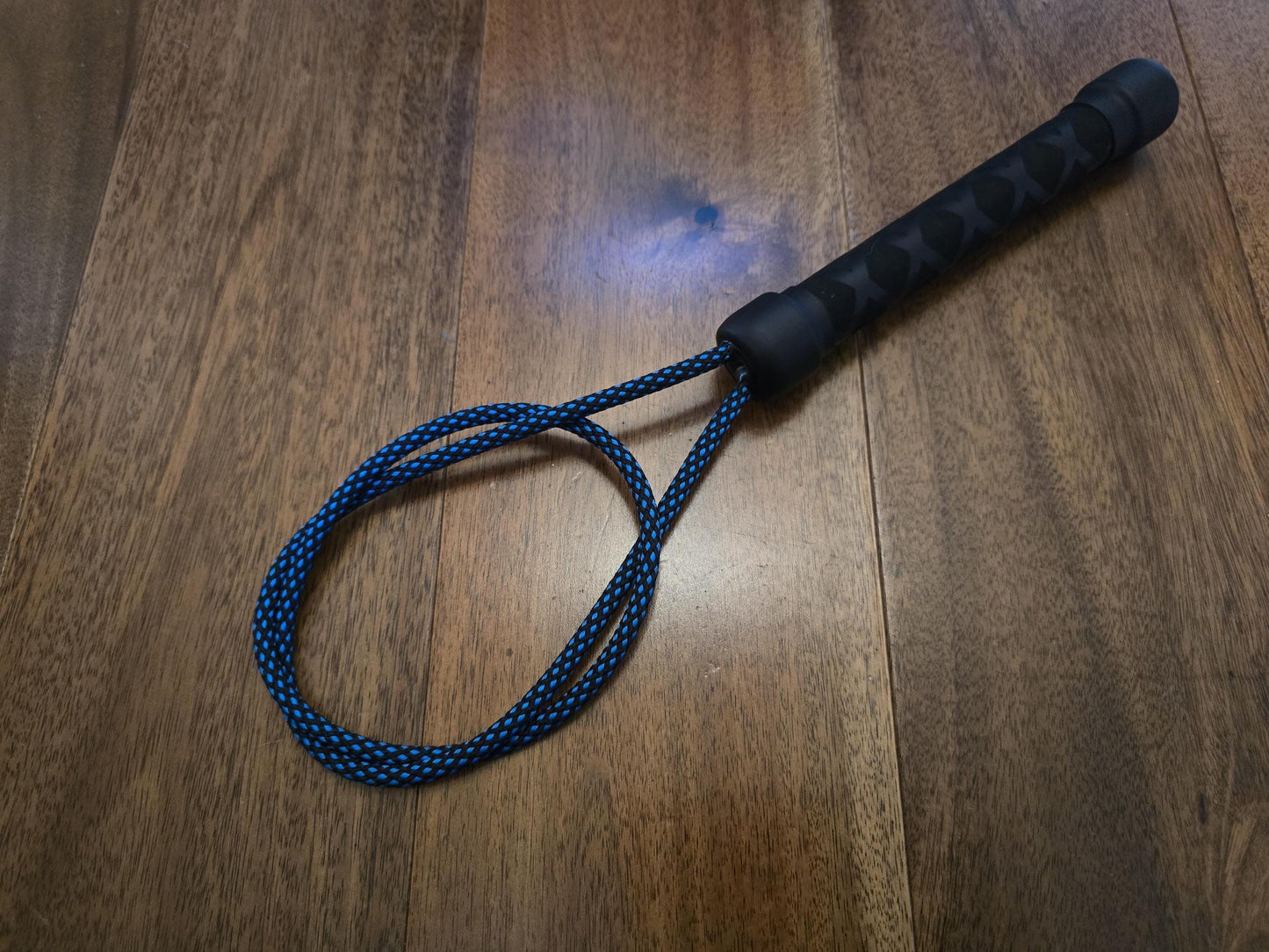 Adjustable Double Loop Paddle – Mature, Handmade in the UK