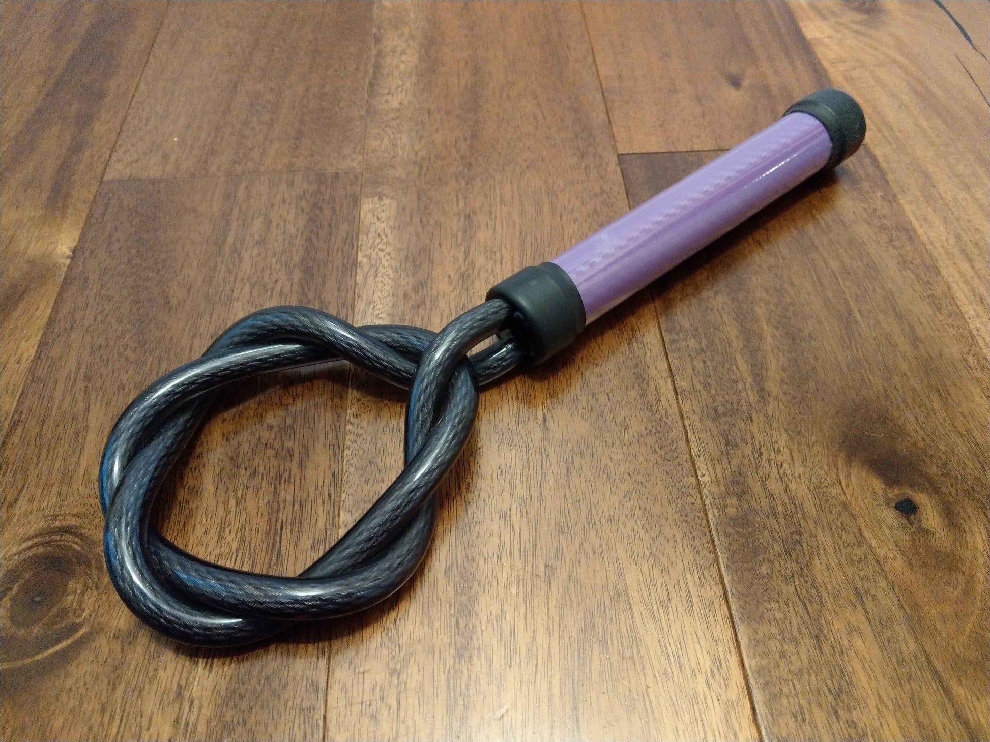 Black Twist Loop Rug Beater – Steel Cable Core, UK Made
