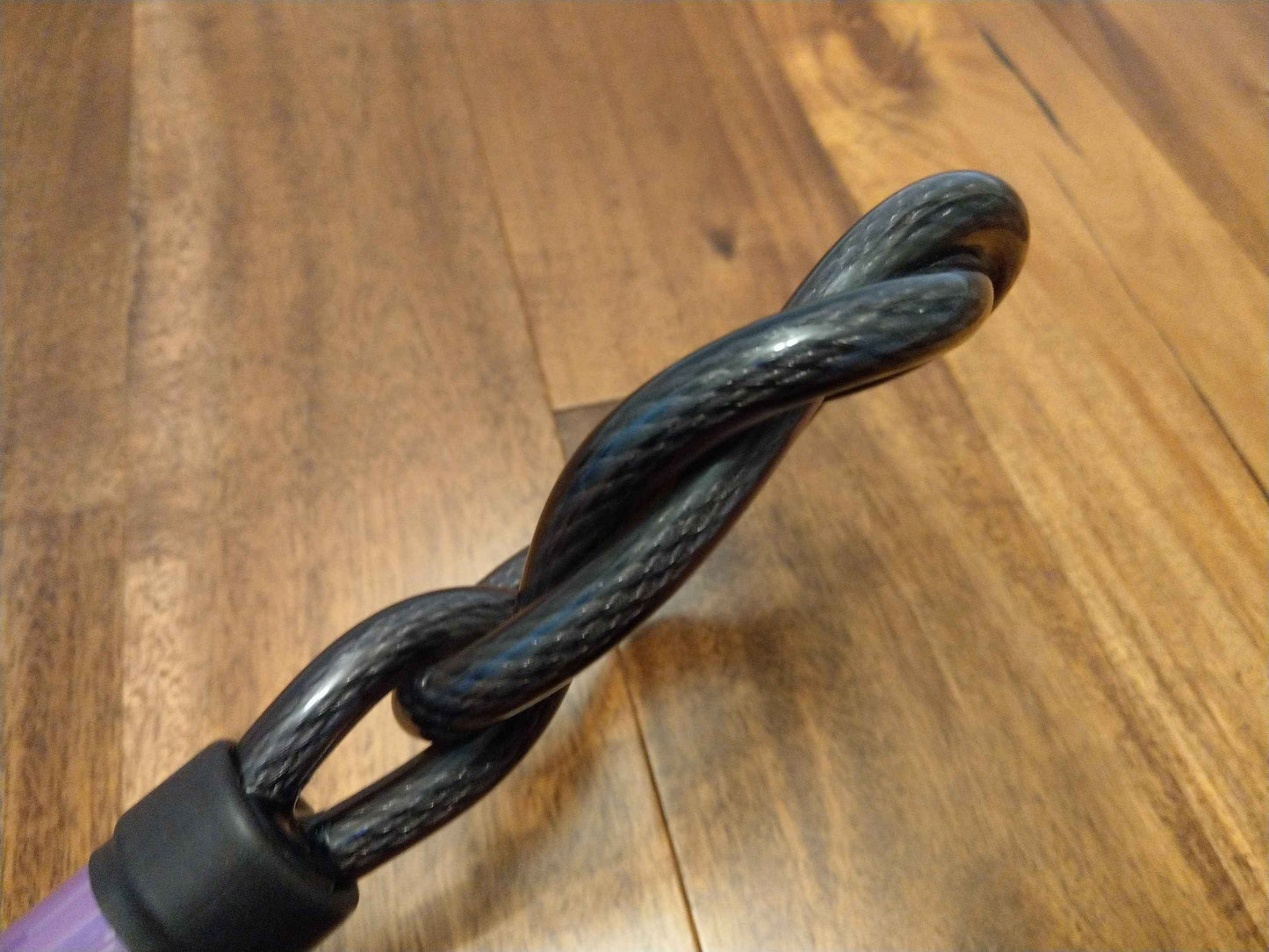 Black Twist Loop Rug Beater – Steel Cable Core, UK Made