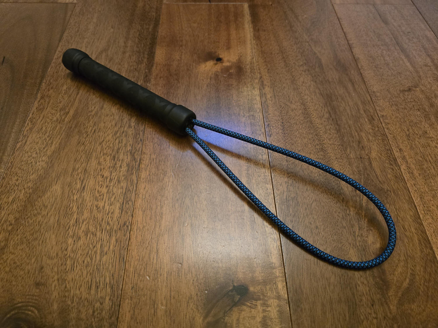 Paracord Loop Paddle – Spring Core, Metal Handle, Handmade UK